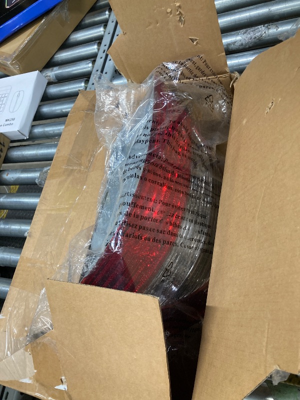 Photo 1 of **NO WIRES/HAS CHIP ON CORNER**CarLights360: For 2007 2008 2009 Mercedes-Benz E350 Tail Light Assembly Passenger Side - Replacement for MB2801123