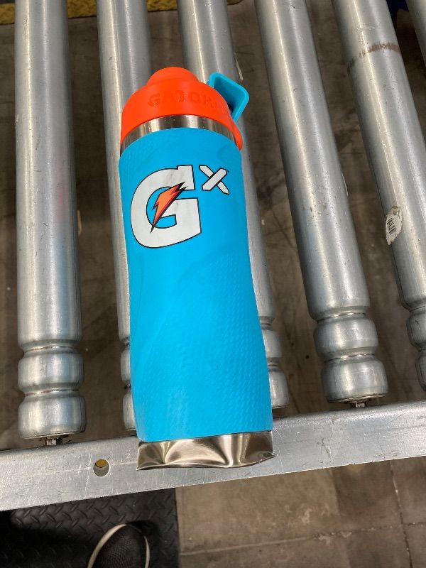 Photo 1 of ***DAMAGED -DENTED -SELLING AS IS *** Gatorade Gx Stainless Steel Bottle, 32oz