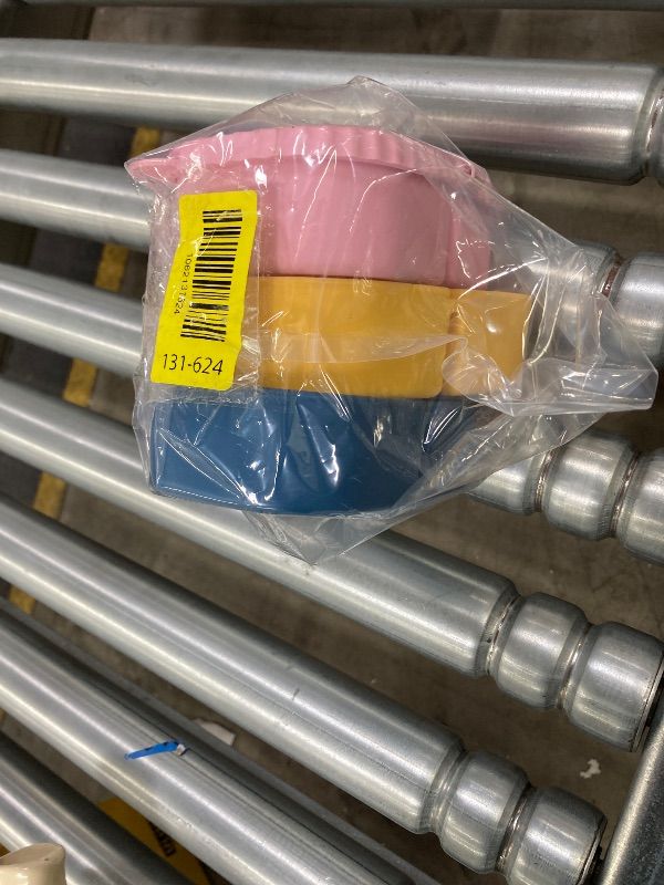 Photo 1 of ***MISSING 2 LIDS -SELLING AS INCOMPLETE SET*** ICEROYCE 3 Pack Reusable Silicone Snack Containers with 2 Lids, Meal Prep Containers 2 Compartments, Portable Silicone Food Storage Box for Picnic, Lunch, Office (3)