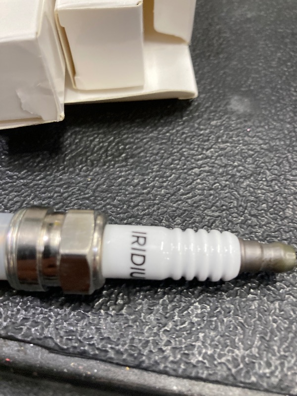 Photo 1 of 1/4Pcs Iridium Spark Plug LKR7FI-8 96599 Automotive Parts Ignition(4PCS)