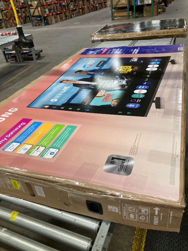 Photo 1 of ** no returns, no refunds* * parts only** Samsung 85-Inch Class QLED Q6F Series Samsung Vision AI Smart TV (2025 Model, 85Q6F) Q4 Lite Processor, Quantum HDR, Motion Xcelerator 60Hz, Color Booster, 4K Upscaling, Compatible with Alexa