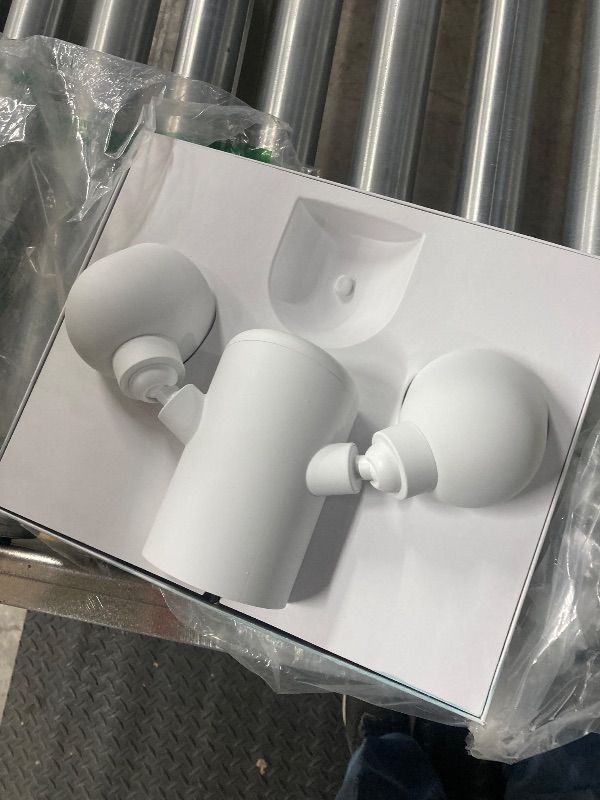 Photo 1 of ***MISSING CAMERA -SELLING AS IS *** Google Nest Cam Floodlight - Outdoor Floodlight Security,  White, 1 Count (Pack of 1)  ***CAMERA NOT INCLUDED***