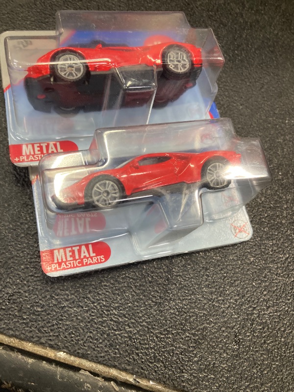 View 2 of ++2 Siku 1526, Ford GT Classic Sports Car, Metal/Plastic, Red, Compatible with Other Models of The Same Scale