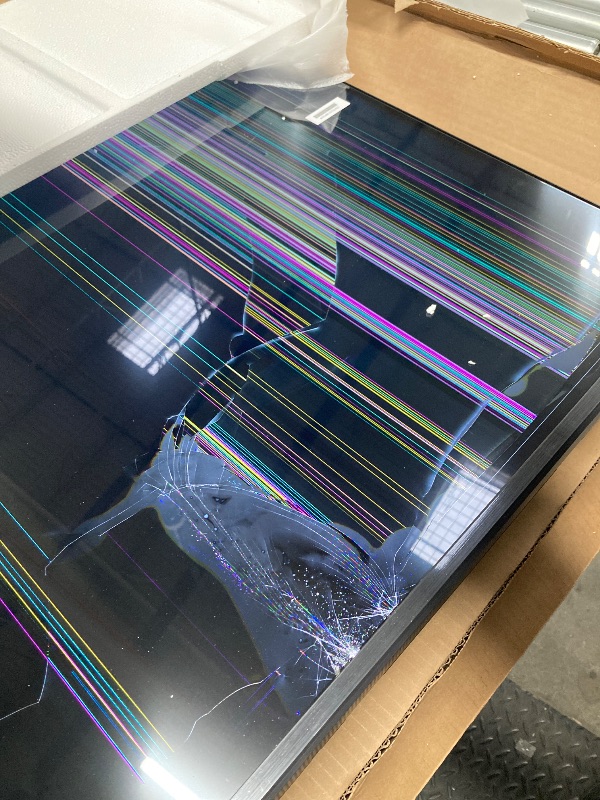 Photo 1 of *****BROKEN TV. NO REFUND. NO RETURN****Samsung 58-Inch Class Crystal UHD U8000F 4K Smart TV (2025 Model) Endless Free Content, Crystal Processor 4K, MetalStream Design, Knox Security, Alexa Built-in