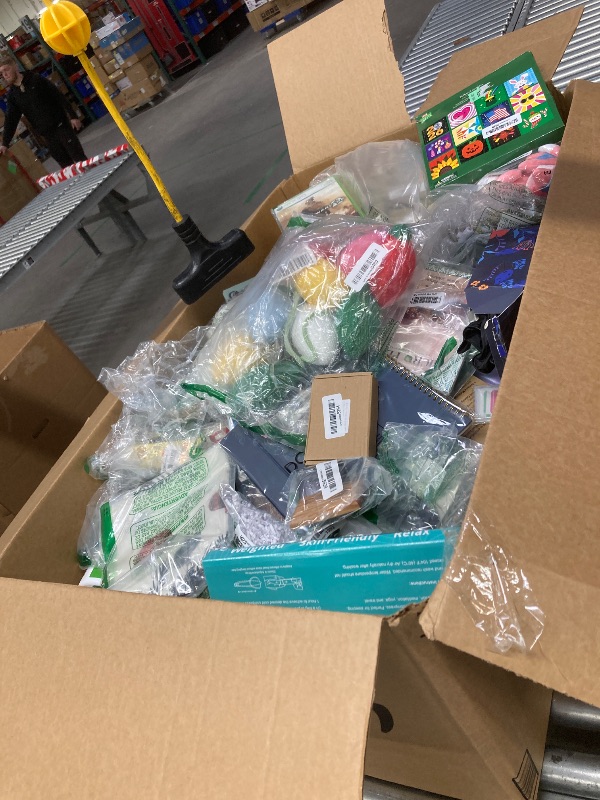 Photo 1 of ****mixed lots medium no devolution****