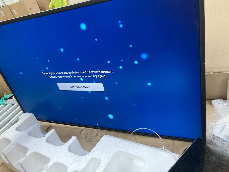 Photo 1 of **SHUT OFF AND ON/PARTS ONLY***Samsung 43-Inch Class The Frame LS03F 4K QLED Smart TV (2025 Model) Slim Fit Wall Mount, Modern Frame Design, NQ4 AI Gen2 Processor, Art Mode, Artful Picture Quality, Samsung Vision AI, Alexa Built-in