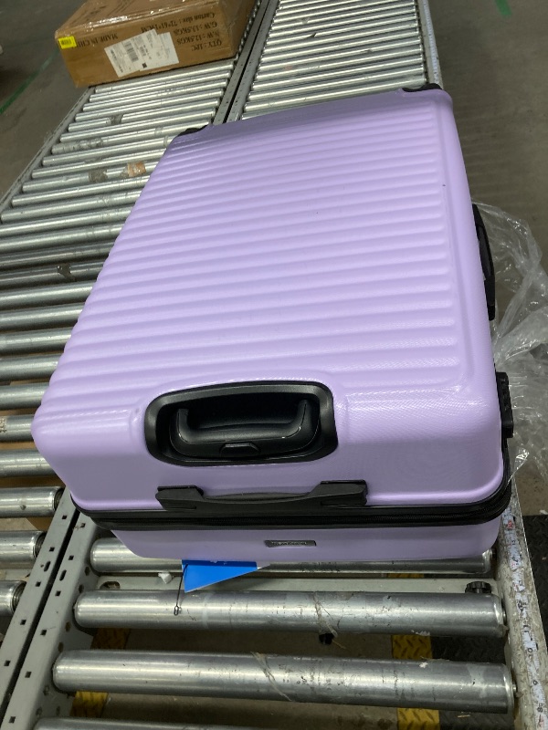 Photo 1 of **LARGE CASE HAS BROKEN ZIPPER***Travelhouse 3 Piece Hardside Luggage Set Hardshell Lightweight Suitcase with TSA Lock Spinner Wheels 20in24in28in.(Light Purple)