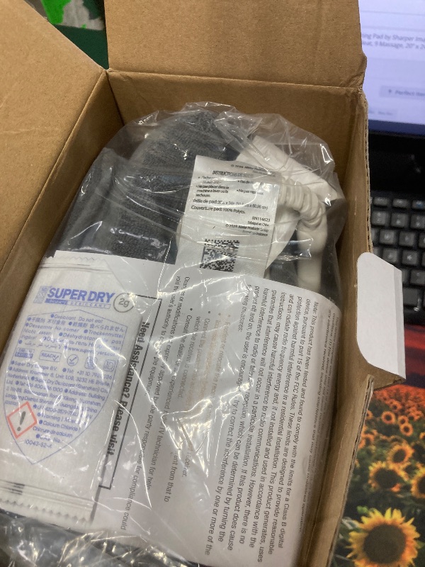 Photo 1 of ***SELLING AS NON-FUNCTIONAL*** Calming Heat XXL Wide Massaging Vibrations Weighted Heating Pad by Sharper Image | Auto Shut-Off Feature, Gift for Holidays, Women & Men | 3 Heat, 9 Massage, 20” x 24”, 5 lbs