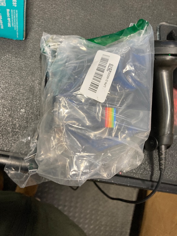 Photo 1 of ****** NO CABLE ********Polaroid Now 2nd Generation I-Type Instant Camera + Film Bundle - Now Black Camera + 16 Color Photos (6248)- Black