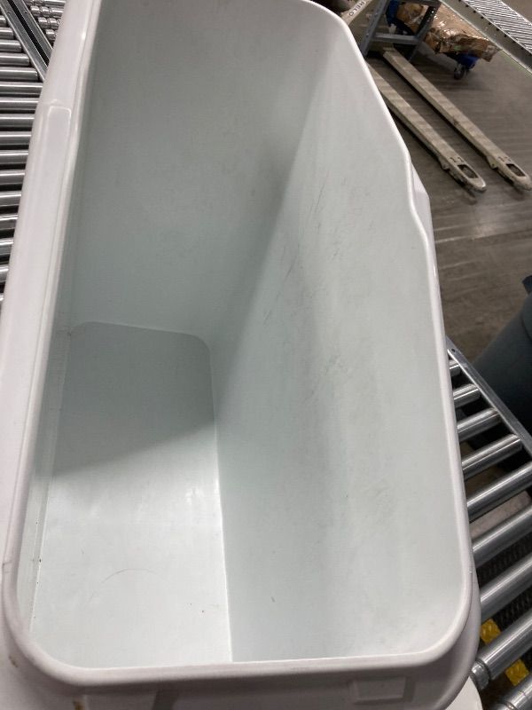 Photo 1 of ***THE CLEAR PORTION OF THE LID & SCOOPER IS MISSING*ITEM IS VERY DIRTY***Rubbermaid Commercial Products ProSave Shelf-Storage Ingredient Bin With Scoop 400-Cup Capacity Plastic White Sliding Lid Container with Wheels for Kitchen/Restaurant/Food Organizat