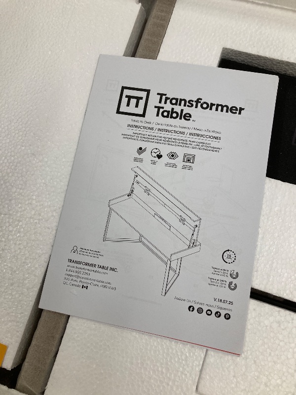 Photo 1 of ***HAS DAMAGE BUT NOT SURE WHAT OR WHERE***Convertible Desk, Simple Modern Home Office Desk with Storage, Folding Desk into Dining Table, Multiuse Dining Table and Gaming Desk, Work from Home Essentials (1 Unit)***HAS DAMAGE BUT NOT SURE WHAT OR WHERE***