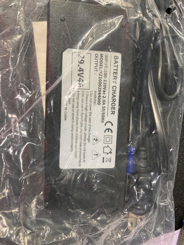 Photo 1 of 100-120Vac 2.0A 50/60hz Battery Charger