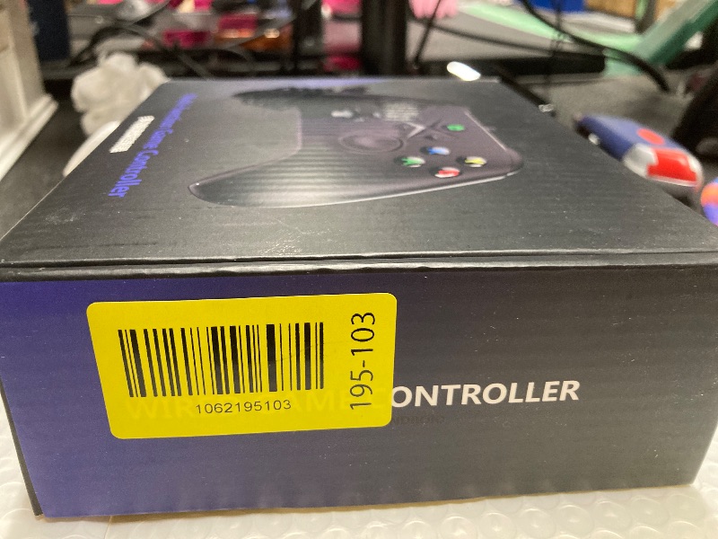 Photo 1 of ***It doesn’t work***Wired Gaming Controller, Hall Lineness Trigger, Joystick Gamepad with Dual-Vibration PC Game Controller Compatible with PS3, Switch, Windows 10/8/7 PC, Laptop, TV Box, Steam, Epic, Android Mobile Phones, Tesla, 6.5 ft USB Cable(Wired 