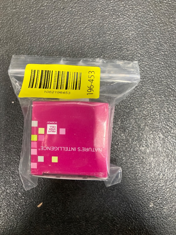 Photo 1 of 1000 ROSES® Perfecting Lip Sugar Scrub