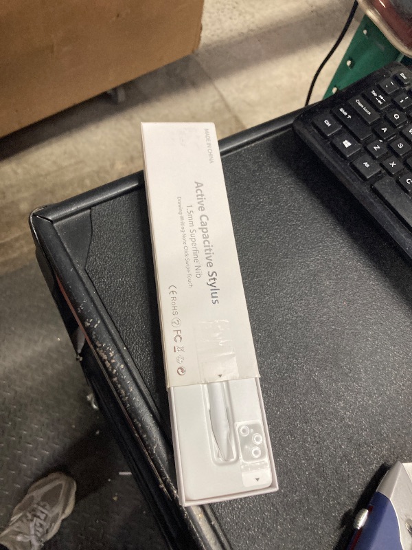 Photo 1 of ???Stylus Pen for iPad 2018-2024 with Palm Rejection, Active Pencil for iPad 10th/9th/8th/7th/6th Generation, for iPad Pro 11/12.9 inch, for iPad Air 5th/4th/3th Gen, for iPad Mini 6th/5th Gen (White)