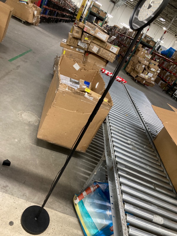 Photo 1 of *Light piece missing/Cords missing* LED Floor Lamp, Black