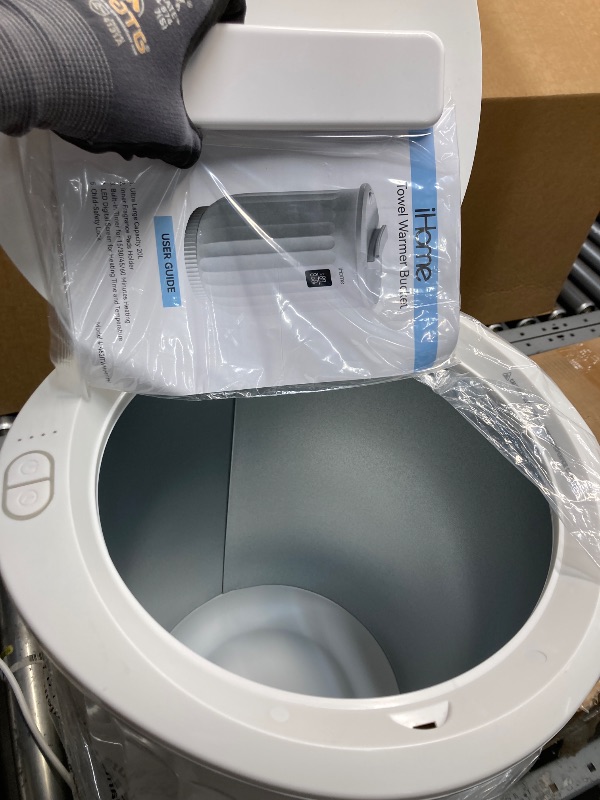 Photo 1 of *Fragrance holder missing?* IHome 20L Towel Warmer Bucket with Inner Fragrance Pad Holder 400 W, White
