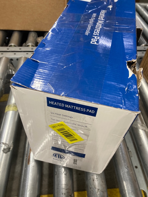 Photo 1 of ***DAMAGE -DARK DIRT SPOT -SELLING AS IS*** ACCU Heated Mattress Pad Queen, Quilted Electric Mattress Pad Bed Warmer  6 Heat Settings 10-Hour Auto Off, 17 Inch Deep Pocket, Machine Washable, Cream, 60in x 80in