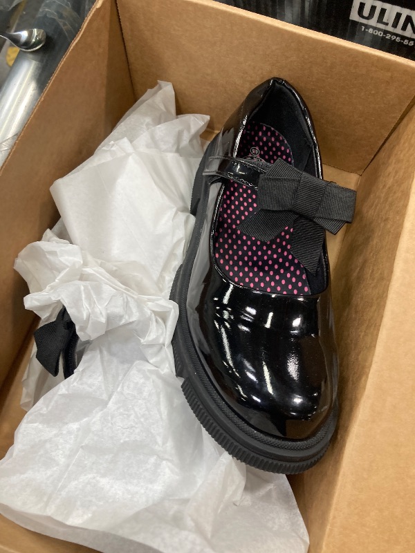 Photo 1 of **SHOES HAVE SCUFF MARKS**JABASIC Girls Mary Jane School Shoes Black Uniform Dress Flats Wedding Party Shoes (6.5,Black Patent)