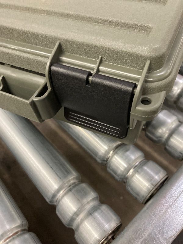 Photo 1 of ***LATCH MISSING ON ONE SIDE***MTM ACR4-18 Ammo Crate Utility Box-Carry up to 65lbs of gear-Stackable design, double padlock for security - Water-resistant O-ring seal - Army Green***LATCH MISSING ON ONE SIDE***