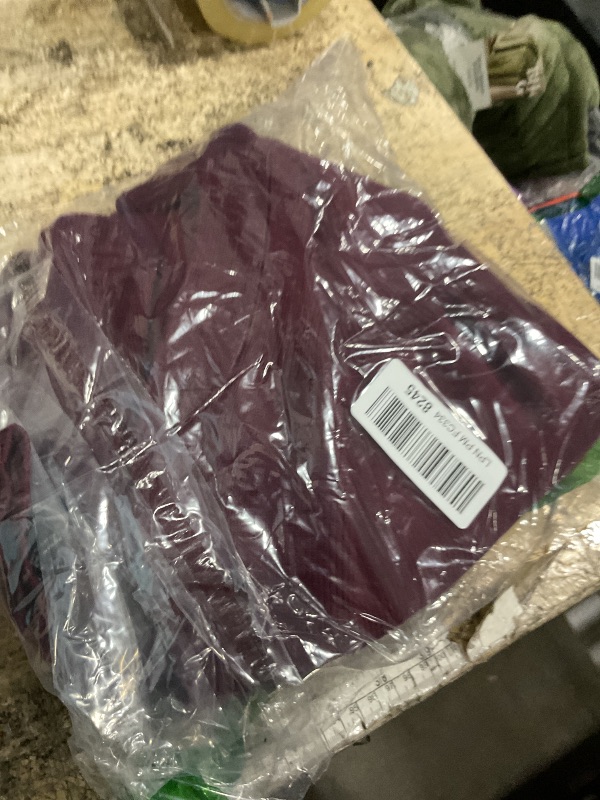 Photo 1 of ***MINOR DAMAGE TO BUTTON FOR TOP*** URBAN REVIVO Women Knitted Cardigans Long Sleeve V-Neck Lightweight Sweater One Leaf Button Down Outwear Wine Red,Large