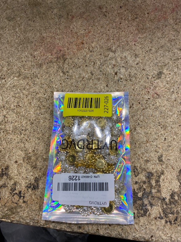 Photo 1 of 100PCS 14MM Sew on Pearls Rhinestones Crystals Glass Gems, Sunflower Metal Claw Flatback Rhinestones Jewelry for Clothes Dress Shoes Earring Crafts Sewing Decoration Accessories(Pearl)