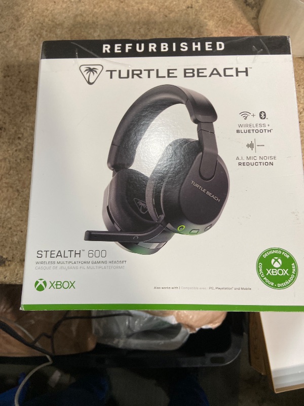Photo 1 of ****DAMAGED RIGHT EAR (NON-FUNCTIONING)**** Turtle Beach Stealth 600 Wireless Multiplatform Amplified Gaming Headset for Xbox Series X|S, Xbox One, PC, PS5, PS4 & Mobile – Bluetooth, 80-Hr Battery, Noise-Cancelling Mic – Black (Renewed)