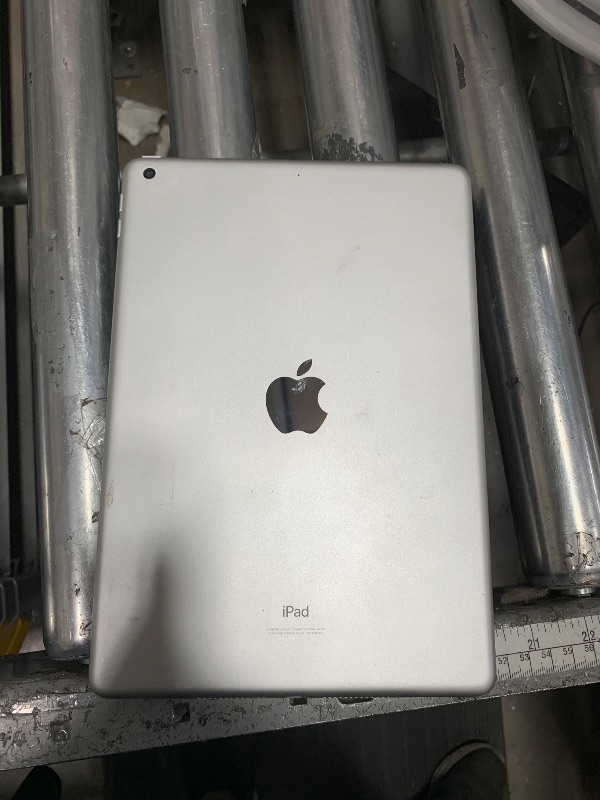 Photo 1 of ===== SEE NOTES==== Apple iPad 9.7 with WiFi, 128GB- Space Gray (2017 Model)