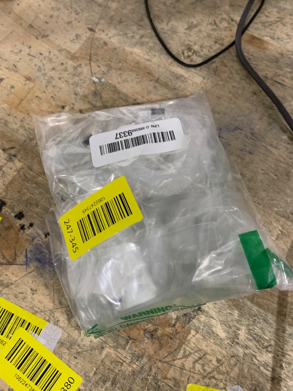 Photo 1 of 10 Pcs Sport Mouth Guards Gum Teeth Armor Game Guard for Boxing Basketball Football Hockey Karate Basketball Rugby Match (Clear White)