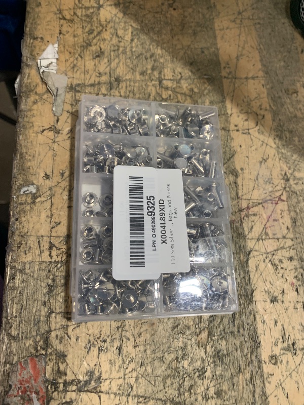 Photo 1 of 130Sets Chicago Screws Kit, Silver Screw Rivets, 8 Sizes Carbon Steel Binding Screws?M5*4,5,6,8,10,12,15,18?and 3 Screw Lengths (M4*3,4,5) for Leather Crafts, Clothing, Shoes, Belts, Bags and Purses