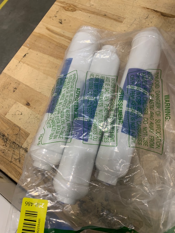Photo 1 of **ITEM FACTORY SEALED** Inline Activated Carbon Block Water Filter with 1/4" Quick Connect, T33 In Line Water Filter Replacement Cartridge for Icemaker, Post Carbon Filter for RO Reverse Osmosis Water System (Pack of 3)