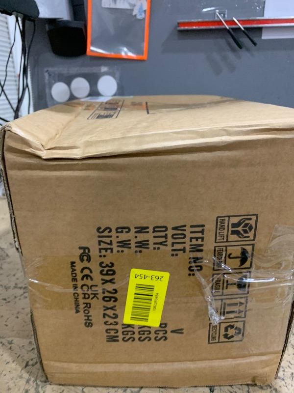 Photo 1 of 1000W Snow Machine With Wireless Remote Control and Wired Control 1L Tank Adjustable Snowflake Size Snowmaker for Christmas Wedding Photography Parties Kids Stage Parades DJ Parties