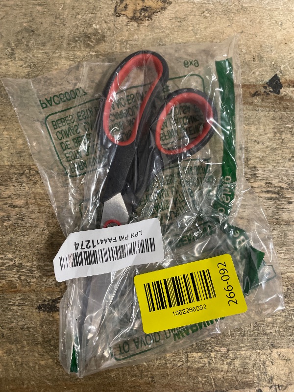 Photo 1 of **Only one**Scissors, 2 Pack 7.5 inch Scissors for Office and Home, Scissor All Purpose for School Fabric Craft Supplies Use