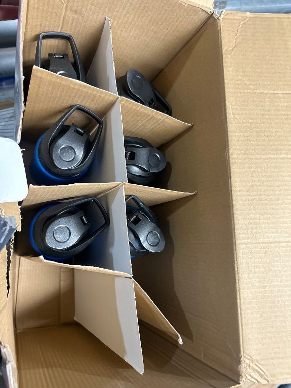 Photo 1 of ***2 BOTTLES ARE MISSING***HASLE OUTFITTERS 32 oz Insulated Water Bottle Stainless Steel Double Walled Vacuum Sports Water Bottle with 2 Lids (Straw and Spout Lid) for Gym Camping Hiking(Navy,8)