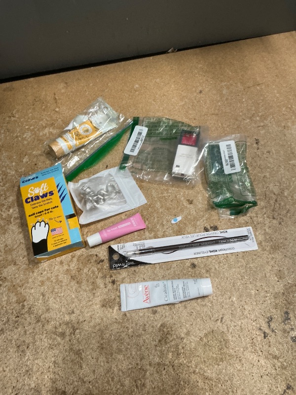 Photo 1 of **FINAL SALE 8 ASSORTED MISC ITEMS 