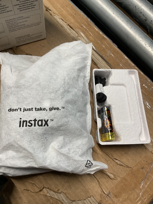 Photo 1 of * missing the film* FUJIFILM Instax Mini 41 Bundle 2025