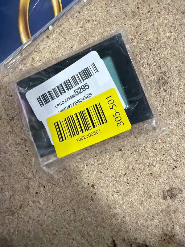 Photo 1 of ***ONE FRAME ONLY**
LaVie Home 2x3 Picture Frame 2 pack, Display Pictures 2 x 3 Photo Frame, 2x3 Black Frame with HD Plexiglas, Display Frame for Vertical or Horizontal, Classic Collection