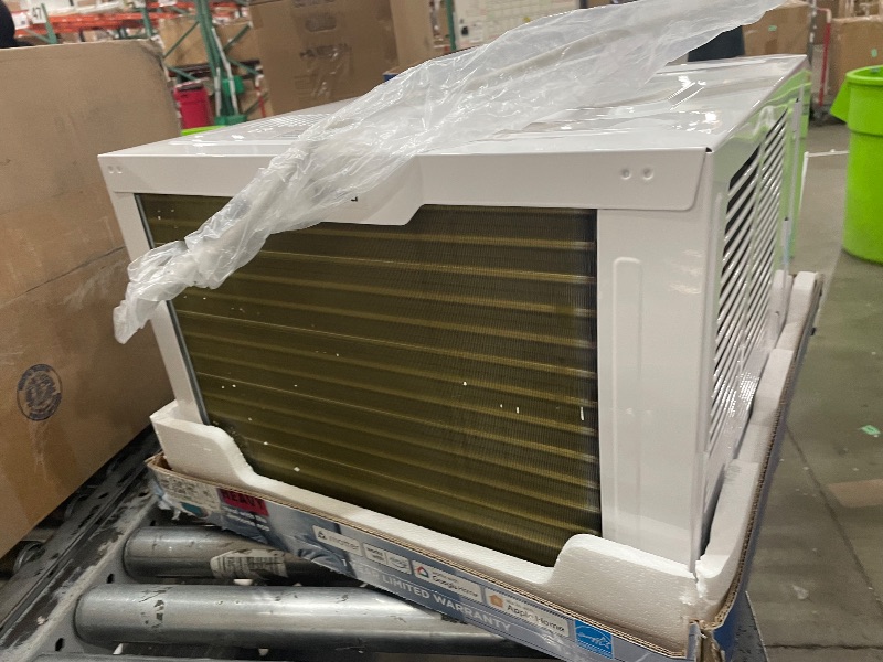 Photo 1 of *DOES NOT TURN ON* Midea 8,000 BTU Smart Inverter Air Conditioner Window Unit with Heat and Dehumidifier – Cools up to 350 Sq. Ft., Energy Star Rated, Quiet Operation, Electronic Controls, Remote Control, White