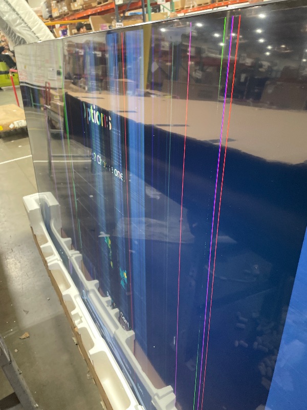 Photo 1 of *BROKEN SCREEN* Samsung 98-Inch Class 4K Crystal UHD DU9000 Series HDR Smart TV, Object Tracking Sound Lite, Motion Xcelerator 120Hz, Supersize Picture Enhancer, Mega Contrast, Alexa Built-In (UN98DU9000, 2024 Model)