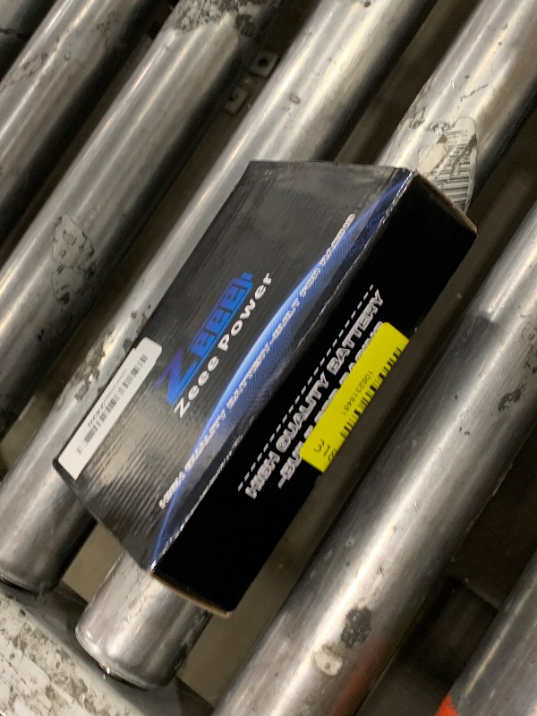 View 2 of (only 1) Zeee 2S Lipo Battery 5200mAh 7.4V 120C with XT60 Connector Soft Pack for 1/8 1/10 RC Vehicles Car Slash RC Buggy Truggy Airplane UAV Drone (2 Packs)