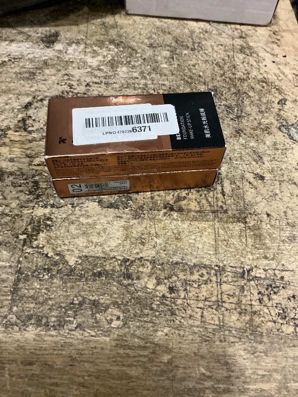 Photo 1 of 2 In 1 Anti Wrinkle Foundation Stick, Korea Flawless Eraser Foundation Stick- Hydrating Lightweight, Double Head Foundation Make Up Stick with Brush,Multi-Use Face Makeup Contour Stick (Natural,2pcs)