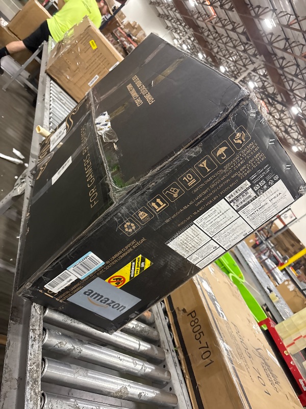 Photo 1 of ***********FOR PARTS ONLY- Missing parts***********
Razer Iskur V2 X Ergonomic Gaming Chair: Built-in Lumbar Support - Widened Seat - High Density Foam Cushions - Adjustable 152 Degree Recline - 2D Armrests - Plush Fabric Finish - Light Gray Edition