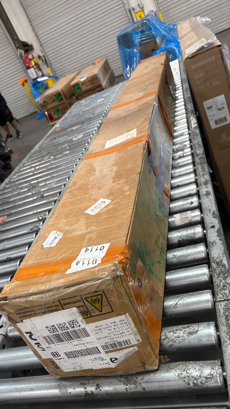 Photo 1 of ***STOCK PHOTO FOR REFERENCE ONLY***Running Boards, Powder Coated Drop Side Steps - 6in Steel Nerf Bars