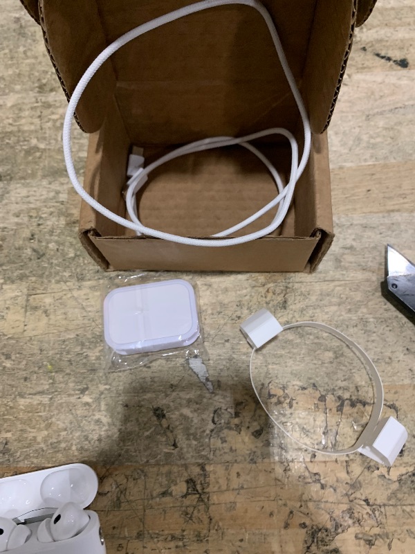 Photo 1 of *** LOCKED ICLOUD *** Apple AirPods Pro 2 Wireless Earbuds, Active Noise Cancellation, Hearing Aid Feature, Bluetooth Headphones, Transparency, Personalized Spatial Audio, High-Fidelity Sound, H2 Chip, USB-C Charging