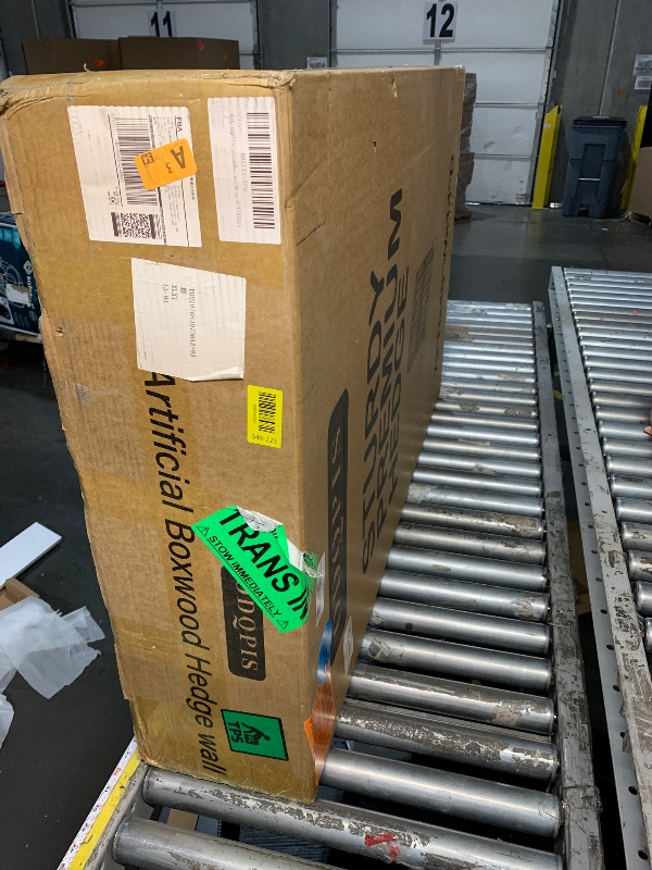 Photo 1 of ***FACTORY SEALED***
ODQPIS Artificial Boxwood Hedge Wall,Greenery Fake Faux Grass Backdrop Divider with Black Steel Planter Box,Outdoor Privacy Panels for Patio,Balcony,Restaurant,Garden,Party Décor 48" WX79 HX14 D