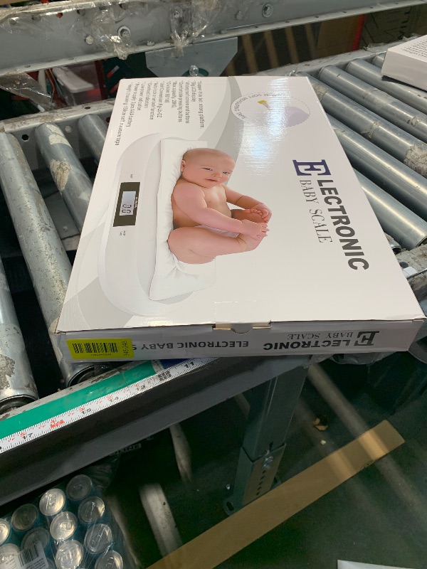 Photo 1 of ***FACTORY SEALED***
CQRISM Baby Scale, Smart Weighing with 3 Modes, Tare Function, Curved Platform with Ruler for Infants, Newborns, Puppies, Cats, Toddlers