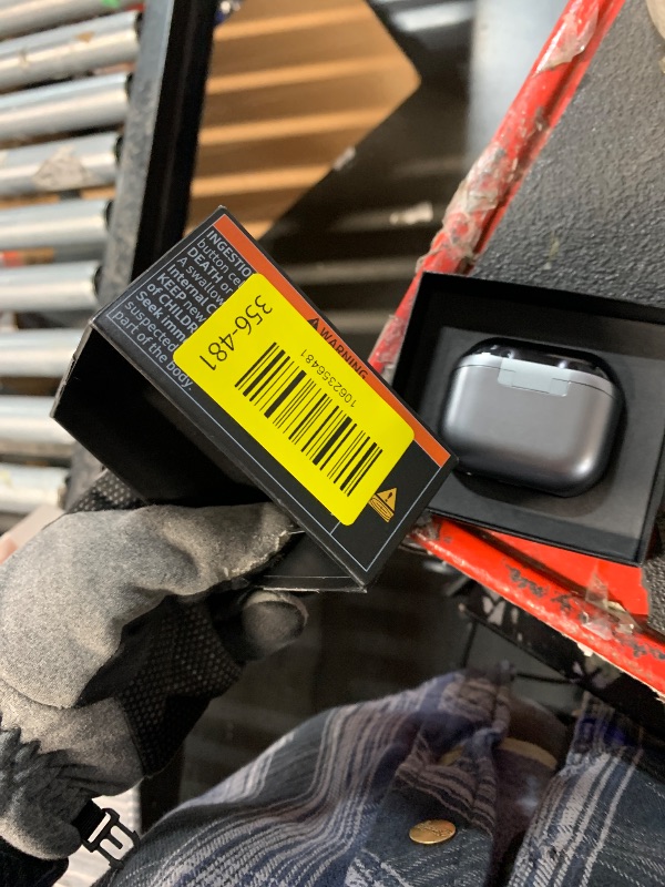 Photo 1 of ***PARTS ONLY***NON FUNCTIONAL******
Samsung Galaxy Buds 3 Pro AI True Wireless Bluetooth Earbuds, Noise Cancelling, Sound Optimization, Redesigned Comfort Fit, Silver [US Version, Amazon Exclusive, 2Yr Warranty]