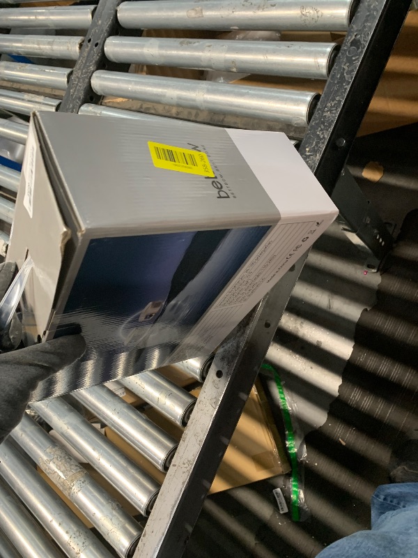 Photo 1 of [Electric Focus/Auto Keystone] BETTDOW Projector with WiFi 6 & Bluetooth 5.0,Native 1080P 4K Support Sealed Projector,9000 Lumen Outdoor Movie Projector for Android/TV Stick/HDMI/USB/Laptop-Beige