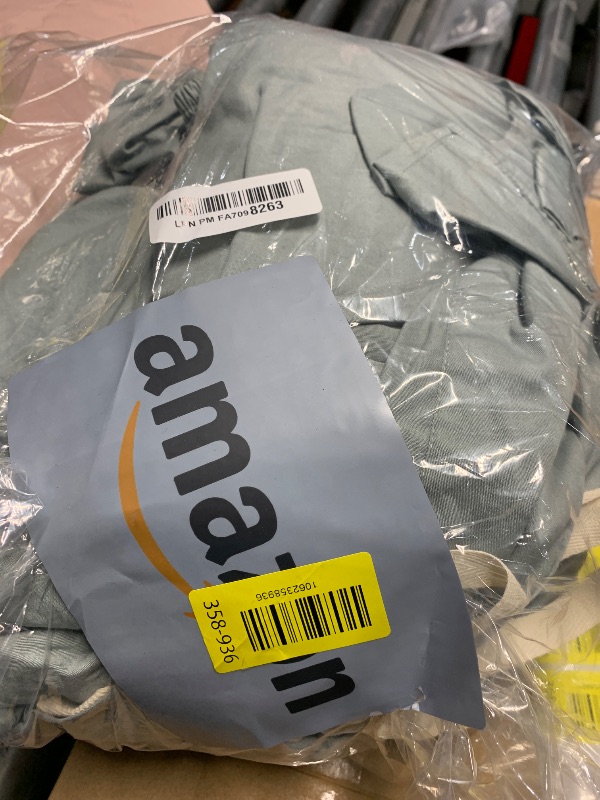 Photo 1 of ***MISSING PARTS***
Shilucheng 100% Cotton King Size Sheets Set - 600 Thread Count?Luxury Egyptian Cotton Bed Sheets?5-Star Hotel Quality Sheets, Breathable & Cooling, 16 Inch Deep Pocket - 4 Piece (Sea Glass, King)