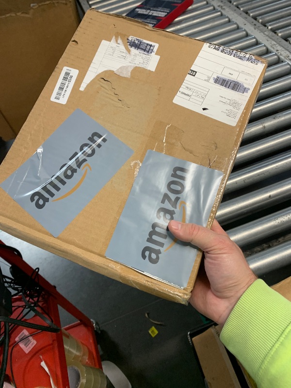 Photo 1 of ***MISSING 1 PIECE*** Vecxoty Wood Vinyl Record Storage, Retro & Durable Vinyl Crate and Record Holder, Album Storage Record Case Box for 60+ Records, Perfect Record Organizer for Home Decor and Collection Display(Brown)